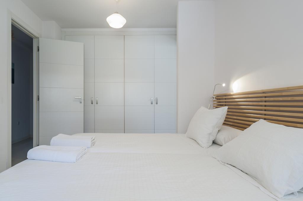 Blue Fin Tarifa Apartment Exterior photo